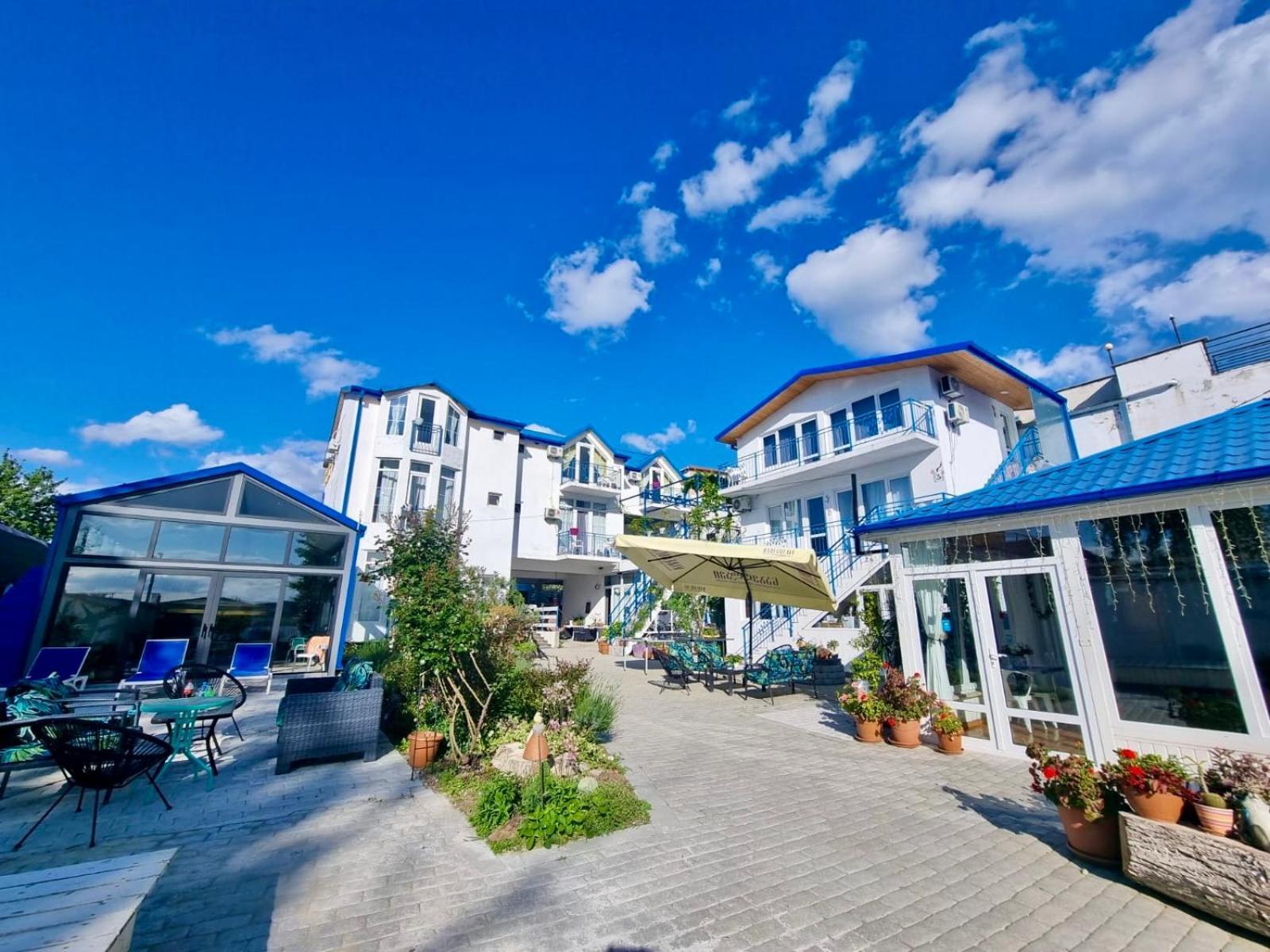 Laguna Beach Club Dushet'i Exterior foto